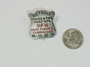 Detroit Police and Fire Post 1278 Sehr guter Erhaltungszustand Commander Anstecknadel - Bild 1 von 2