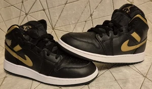 Nike Air Jordan   Größe  39 / 24,5 cm  Artikel  H60 - Bild 1 von 9