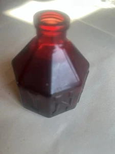 Vintage Wheaton NJ Dark Red Glass Ink Bottle Well 8 Sided - Picture 1 of 5