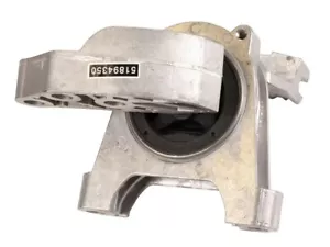 ENGINE MOUNTING BRACKET Right Side 51894350 Fiat Lancia New Original - Picture 1 of 3