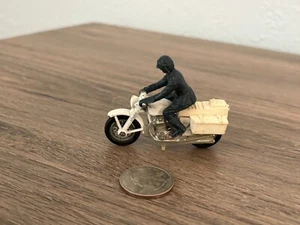 Matchbox Lesney #33-C Honda 750 Police Motorcycle - Picture 1 of 7