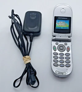 Motorola V series V170 - telefono cellulare argento (TracFone) flip phone testato - Foto 1 di 8