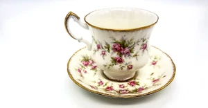 Paragon Victorian Rose Bone China Footed Cup and Saucer Set Pink Roses Gold Trim - Picture 1 of 12