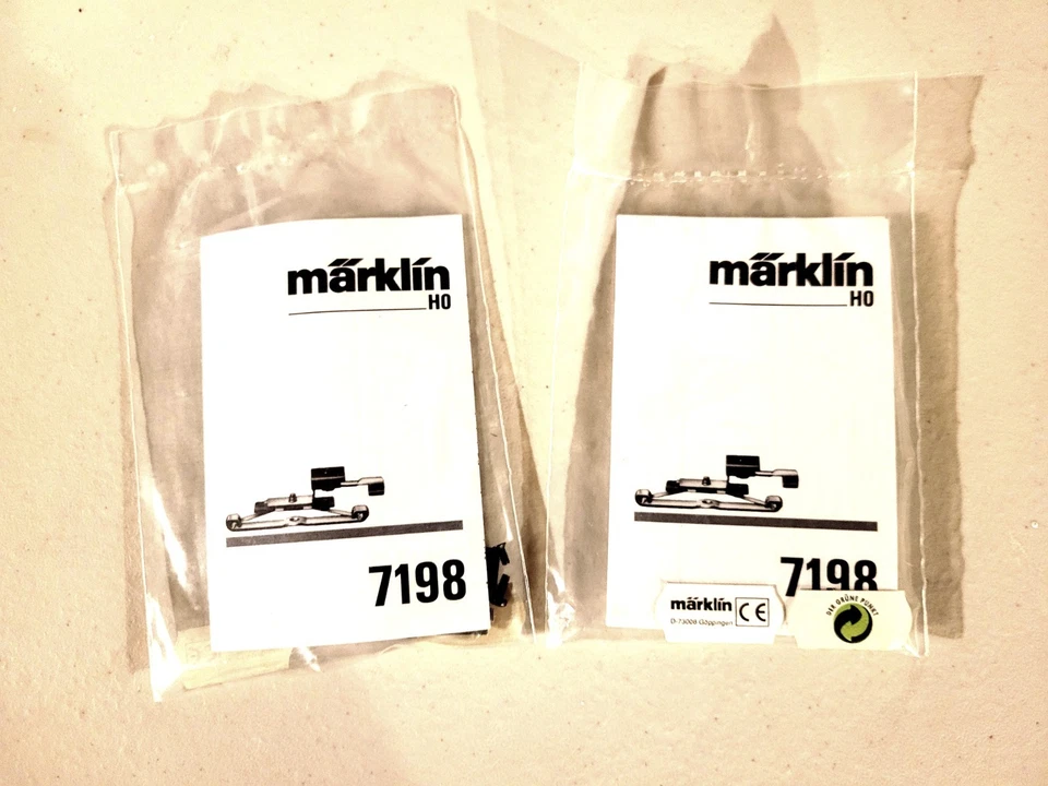 KIT DE ZAPATAS PICK-UP MARKLIN HO 7198 PARA ILUMINACIÓN INTERIOR 7077 (2 Paquetes) - NUEVO Foto 1 de 1
