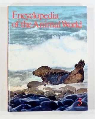 1972 ENCYCLOPEDIA OF ANIMAL WORLD vol 5 CHINCH BUG–COWBIRDS color HC education - Image 1 of 4