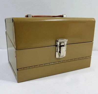 Estuche de almacenamiento de carrete de película de metal de 8 mm con capacidad para 10 carretes vintage tostado/marrón Foto 1 de 4