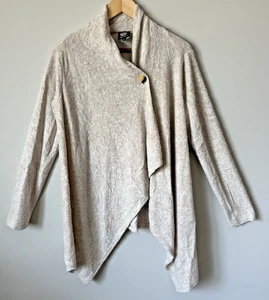 Bobeau One Button Cardigan Oatmeal Fleece asymmetrisch drapiert Gr. Small S Lagenlook - Bild 1 von 10