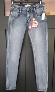 NEW Denim Lovers Jeans Juniors 5 Blue Low Rise Womens Skinny Leg Light Wash - Picture 1 of 9