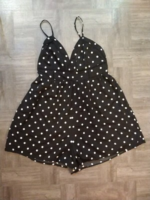 NUEVO CON ETIQUETAS Mameluco Corto Japón Lunares Blanco y Negro - TALLA MED Foto 1 de 4