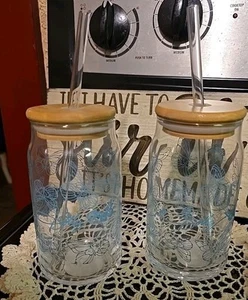 (2) DOLLY PARTON Glass Can Coffee Tumblers with Wooden Lid & Straws NEW 🦋 Blue - Picture 1 of 5