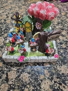Small Gnome Fairy Garden Lot Decoration -crack On Corner Of Base- - Picture 1 of 10