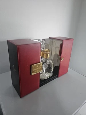 Remy Martin Luis XIII (13) Botella Vacía 750 ml con Caja Bacarat Top Excelente Con Foto 1 de 4