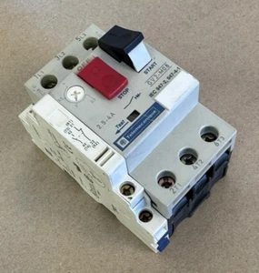 TELEMECANIQUE MOTOR ARRANCADOR GV2-M08 CON SCHNEIDER GVAN11 - Imagen 1 de 8