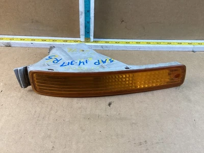 Luz marcadora de señal de giro esquina lateral derecha para pasajero Toyota Camry 1995-1996 Foto 1 de 4