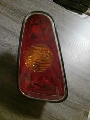 TYC Products 11-5969-01 左尾灯组件 适用于迷你 COOPER 2006-2002  — 第 1/4 张图片