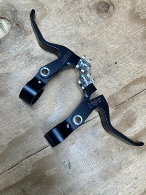 Paul Components Engineering Love Palancas Par Juego de Palancas de Freno Negro Tirador Largo Foto 1 de 4