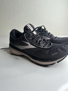 Zapatos para correr Brooks Ghost 13 REFLECTIVE para mujer talla 8,5 estrechos negros grises - Imagen 1 de 6