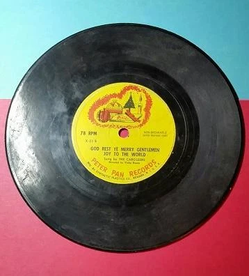 VINTAGE 1950's CHILDREN'S PETER PAN RECORDS - JOY to the WORLD - GOD REST YE Foto 1 de 2