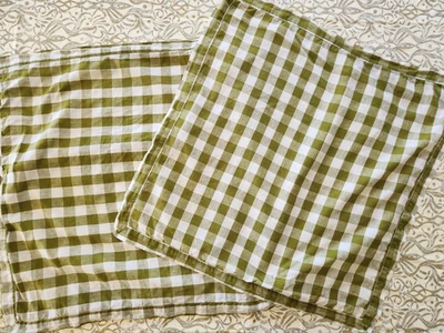 Juego (2) fundas de almohada Euro de lino Serena & Lily Hyannis Green Grove precio de venta sugerido por el fabricante $300 Foto 1 de 4