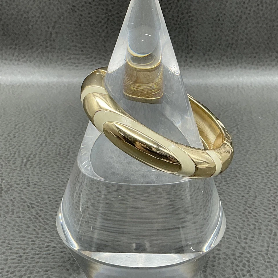 Pulseira articulada Banana Republic tom dourado creme esmalte cúpula robusta 6,2" - Imagem 1 de 4