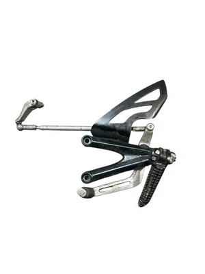 2007 triumph daytona 675 left foot peg - Image 1 of 4