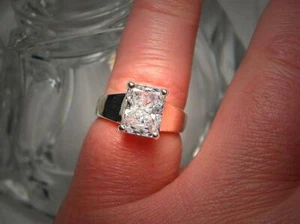 Women Solitaire Engagement Ring 2.5ct Simulated Diamond White Gold Plated - Picture 1 of 8