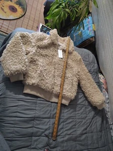 Women’s Moon River Curly Faux Fur Coat Sz M New W Tags Soft warm Beige - Picture 1 of 8