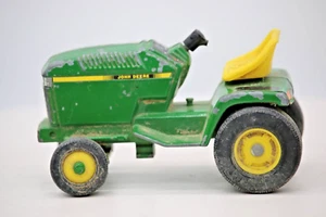 ERTL John Deere Lawn Garden Tractor 1/16 Die-Cast Metal #2612 - Picture 1 of 8