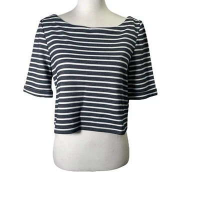 Top corto Copper Key para mujer mediano negro blanco a rayas manga 3/4 cuello barco informal Foto 1 de 4