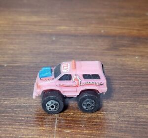 1987 RoadChamps Micro Machines 4X4 SUV Rare Pink Fly Truck Off Road 