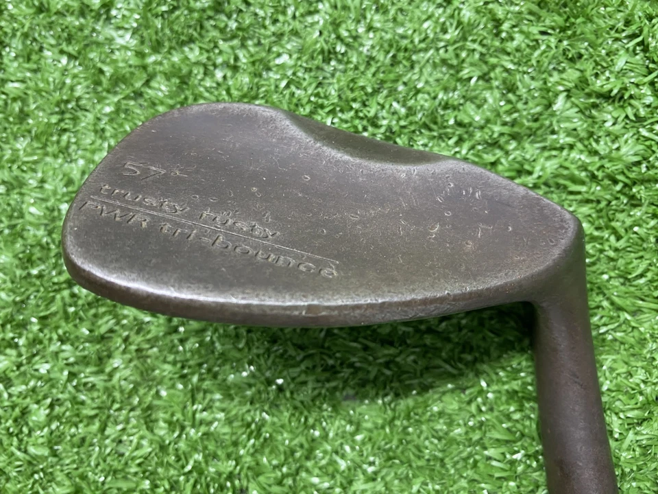 Cobra Trusty Rusty Sand Wedge 57 * / 右握 / 硬钢 ~ 35.5" / 全新握把 / jl7782 — 第 1/4 张图片