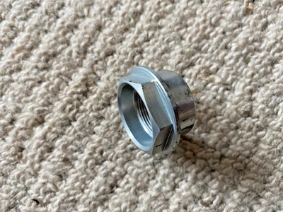 Tuerca eje rueda delantera Ducati Multistrada 1200 1200S Foto 1 de 4