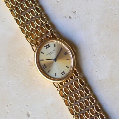 Patek Philippe Ref. 4180  Oval Women’s 18k Gold Bracelet Watch Manual 21mm 1970s - Image 1 of 4