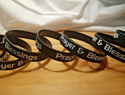 10 Pulseras Pulsera Silicona Oración y Bendiciones Negras con Blanco Foto 1 de 4