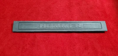 06-10 HUMMER H3 REAR Tailgate DOOR Lower Bottom Scuff Skid Sill Plate Trim OEM - Image 1 of 4