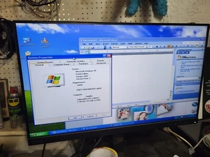 Dell Dimension B110 Celeron D 2.53GHz CPU 512 RAM Windows XP Home 40GB - Afbeelding 1 van 4