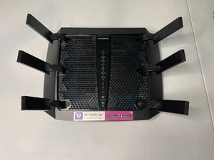 Netgear Nighthawk X6S AC4000 Tri-Band WiFi Router R8000P ONLY UNIT - Picture 1 of 4