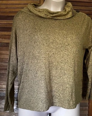 Suéter Dorado Y Negro Escote Cuadrado Vaca Con Botones Talla Grande Nuevo sin Etiquetas Foto 1 de 2