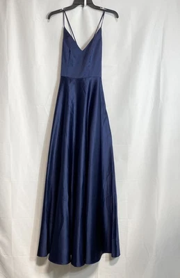 Maxi Vestido David's Bridal DB Studio Satinado Azul Marino Cruzado Espalda Talla 2 Nuevo con Etiquetas Foto 1 de 4