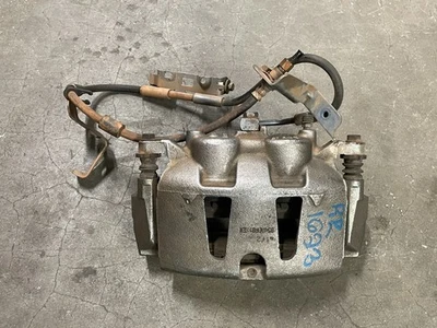 Оригинальный суппорт переднего правого пассажирского бокового тормоза 18 19 20 21 Jeep Wrangler 1623 - Изображение 1 из 4