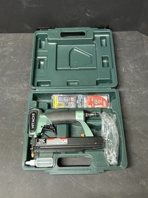 Hitachi NP35A 23-Gauge 1-3/8" Pneumatic Pin Nailer with Case - EXCELLENT COND.