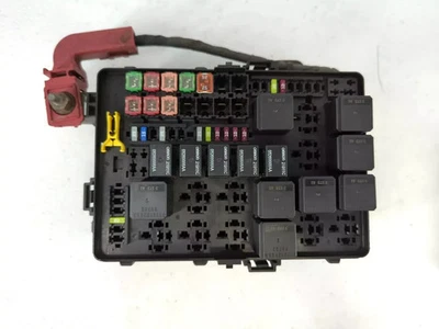 2012-2014 Dodge Charger Engine Compartment Fuse Box OEM - Изображение 1 из 4