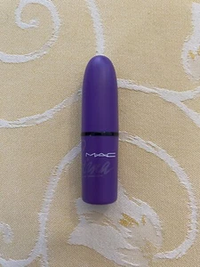 MAC Amor prohibido Lipstick | Selena - Bild 1 von 5