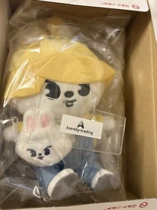 Stray Kids Soft Toy Plush Doll Leebit Lee Know Skzoo Popup Store 2025 JAPAN New - Picture 1 of 4