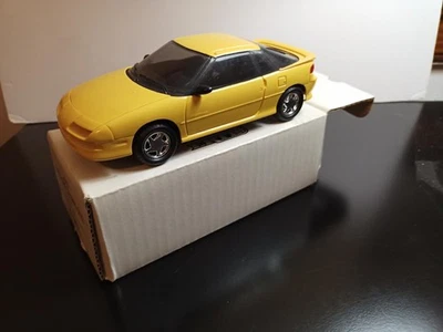 1/25 AMT ERTL 1991 GEO STORM GSI PROMOCIÓN AMARILLA Foto 1 de 4