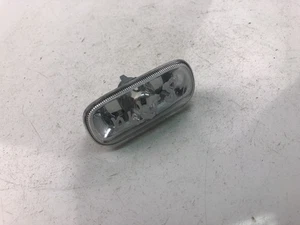 AUDI A4 8E2, B6 Blinker vorne rechts 8E0949127 18090178 - Bild 1 von 4