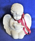 Figurine de jardin en céramique blanche ange chérubin garçon tenant oiseau dans un nid