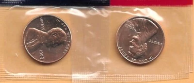1989-P&D UNCIRCULATED LINCOLN MEMORIAL CENT IN MINT SET CELLO (2 COINS) - Image 1 of 2