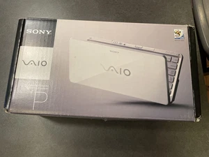 SONY VAIO TYPE P VGN-P70H CPU Atom Z520 1.33GHz Atom 8 inches 2GB HDD - Picture 1 of 4