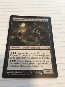 x1 Champion of Stray Souls MTG Born of the Gods M M/NM, Spanish - Picture 1 of 2